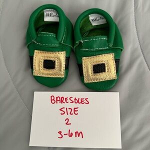 Baresoles moccasins leprechaun Baby Walker Shoes with Gold Buckle